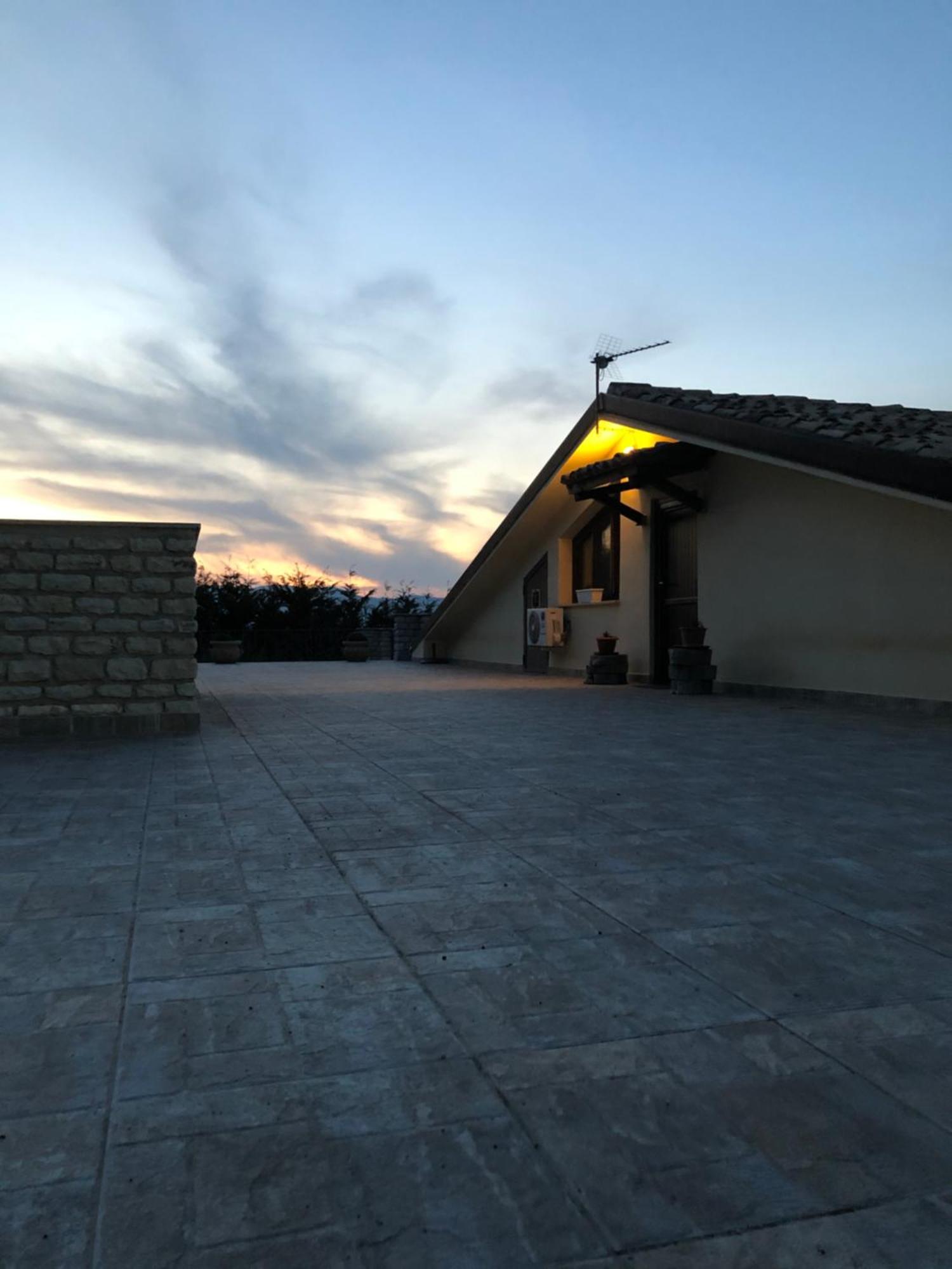 Agriturismo Serra Moneta Santo Stefano Quisquina Екстериор снимка